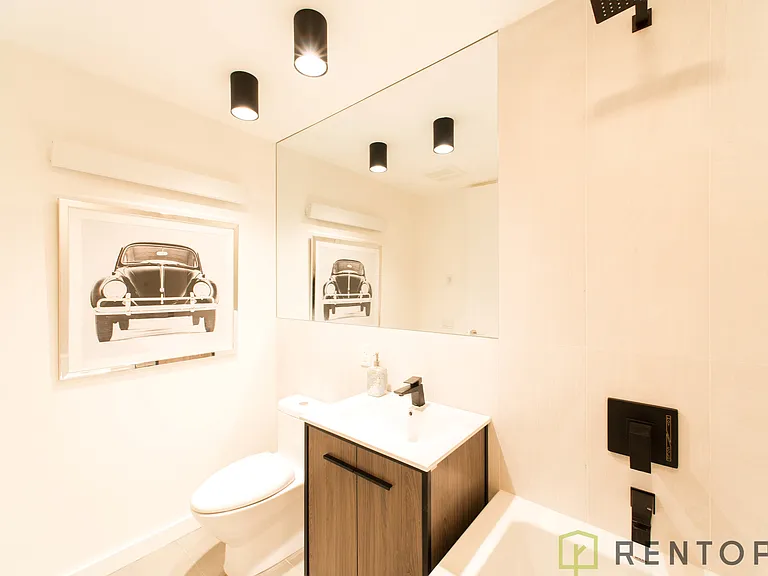 41-15 23rd St #4G — Photo 9