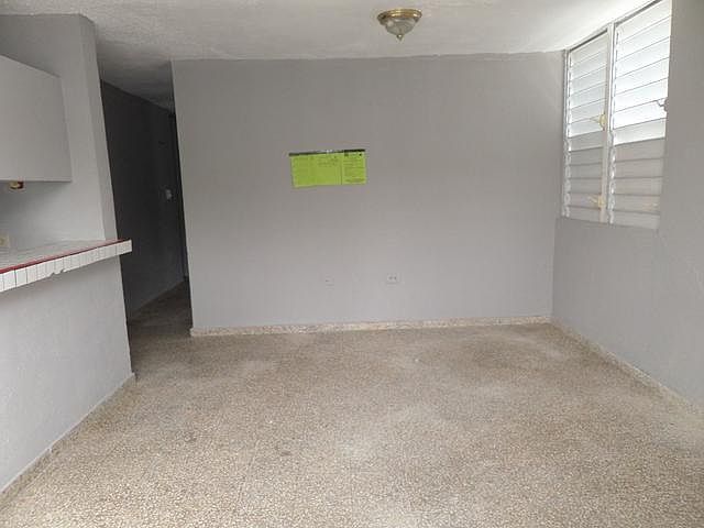 2nd image of BM660 Calle 51