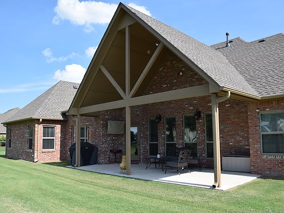 Wired for TV and speakers!