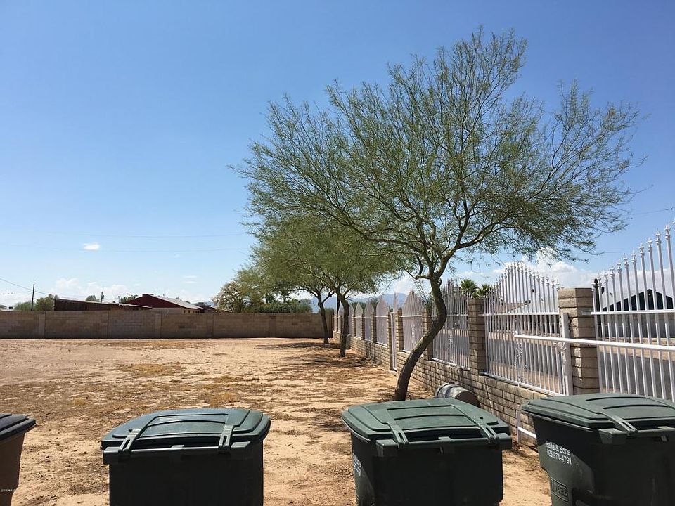 2nd image of 13215 W Ocotillo Rd