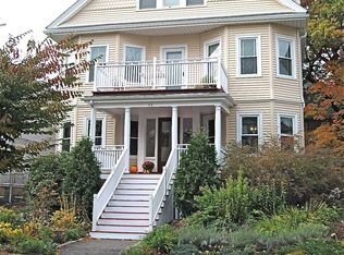 44 Harrison St #1, Brookline, MA 02446