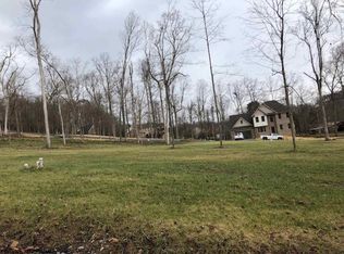 142 Gladstone Cir, Morgantown, WV 26508