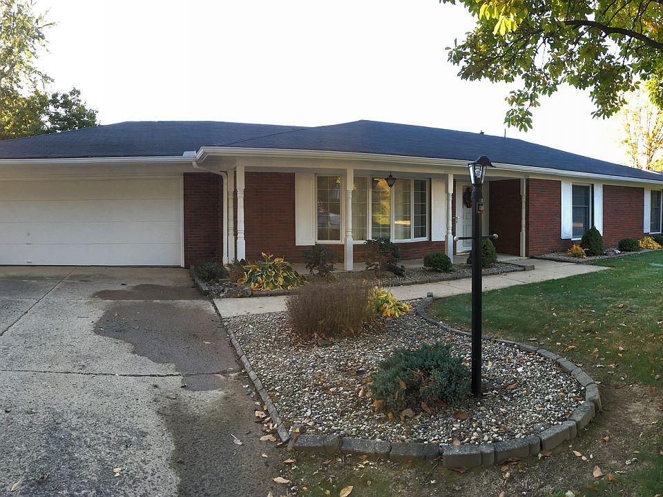 1st image of 1628 Emmett Dr