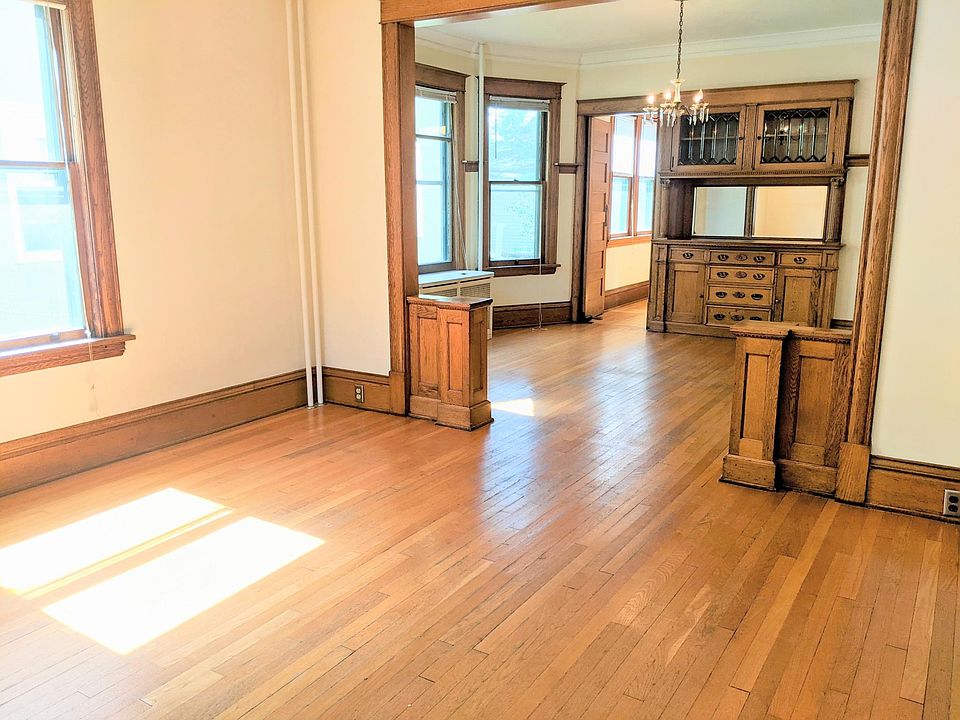 1st image of 3108 Humboldt Ave S APT 2