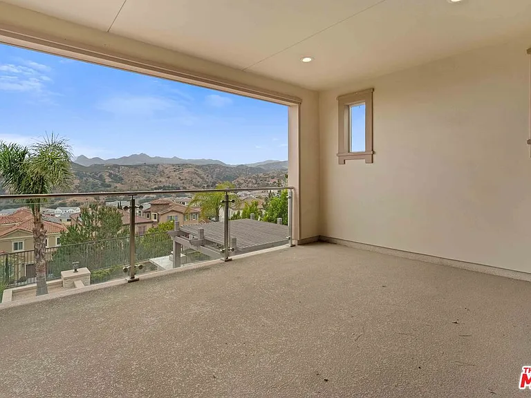 11925 N Ricasoli Way — Photo 22