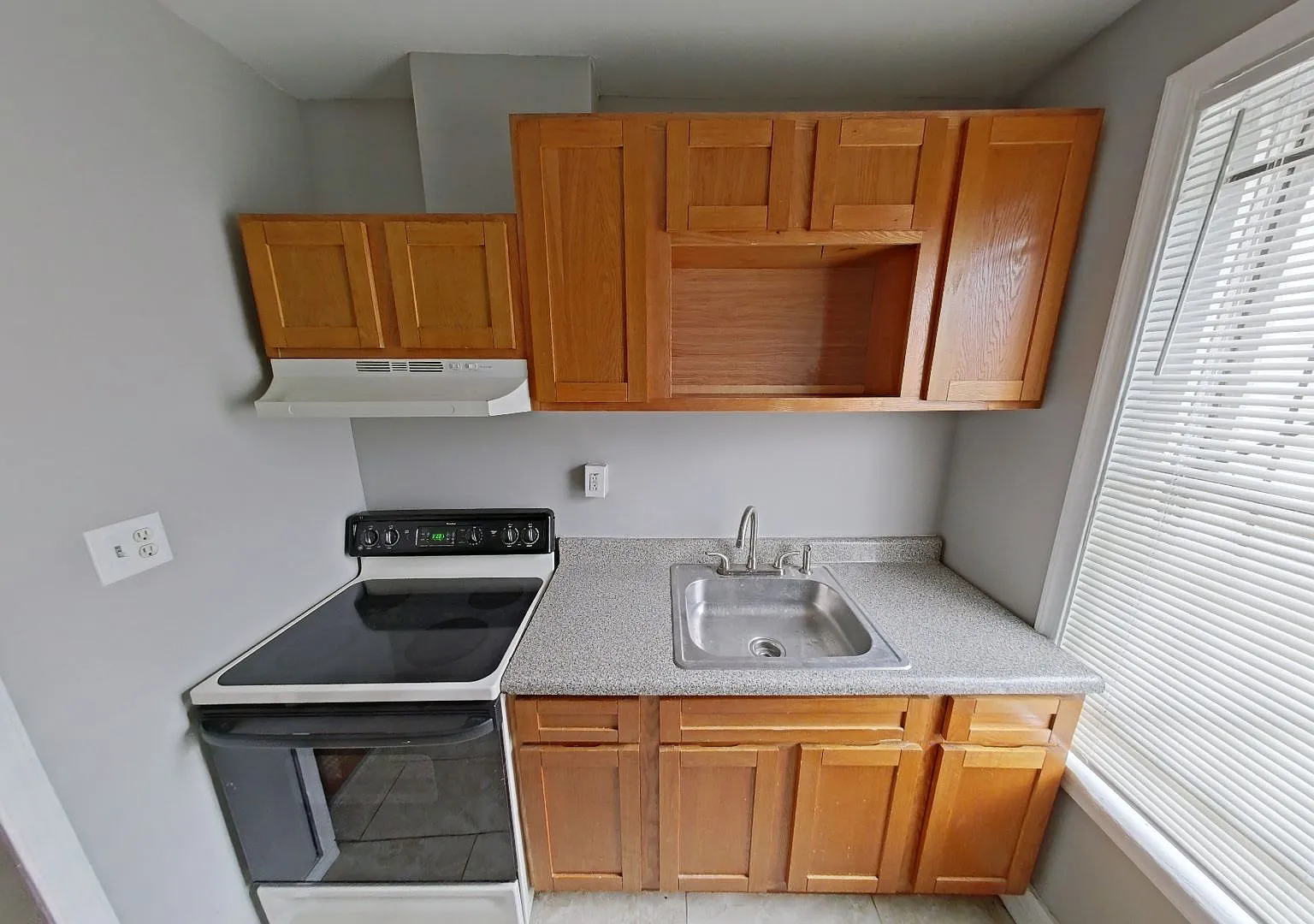 2255 N Cleveland St Philadelphia, PA 19132 — Photo 4