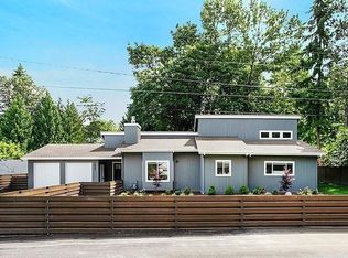 7845 SE 40th St, Mercer Island, WA 98040