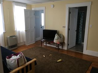 100 Gray Rd #1, Falmouth, ME 04105