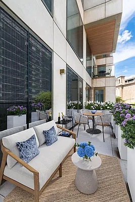 Sold by Compass | media 10