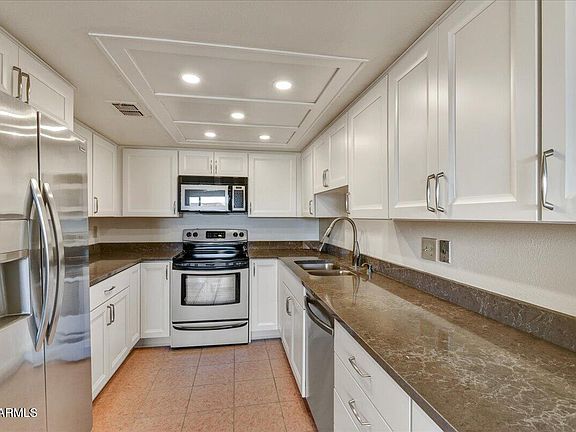 3rd image of 7970 E CAMELBACK Road #701