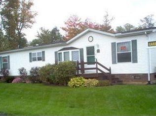 182 Sunrise Ln, Hiram, OH 44234