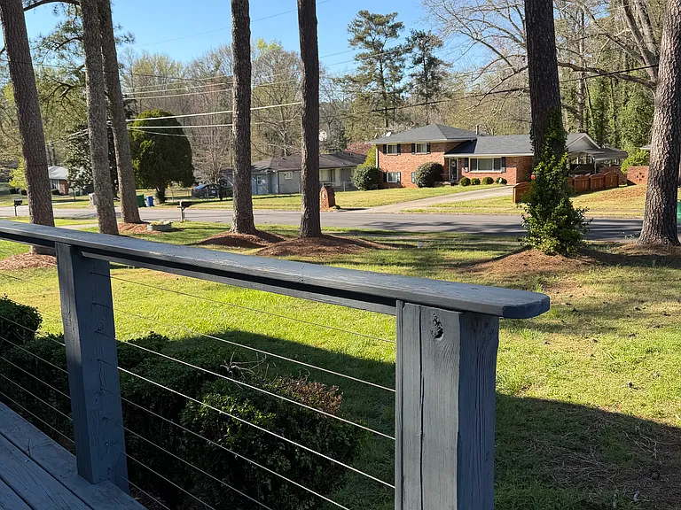 Shamrock Dr — Photo 4