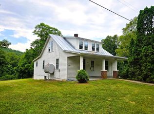 5539 S Lee Hwy, Natural Bridge, VA 24578