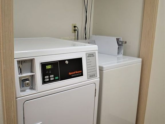3rd image of 5608 15th Ave NE #208