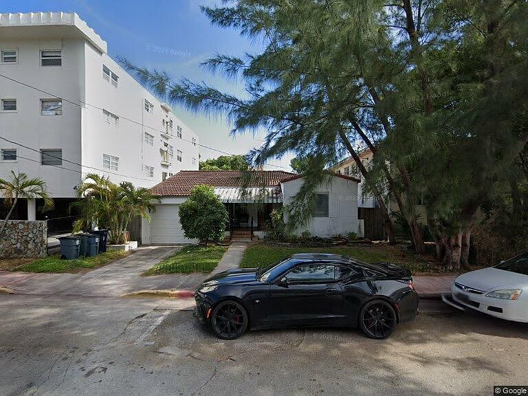 1st image of 7921 Carlyle Ave