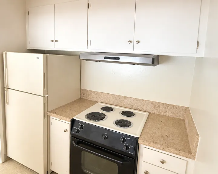 2151 Carlmont Dr — Photo 1