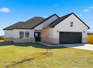 17114 Laguna Seca, Atascosa, TX 78002