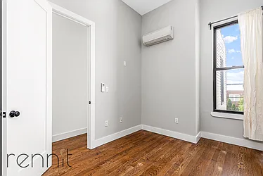 Rented by Rennit Inc.