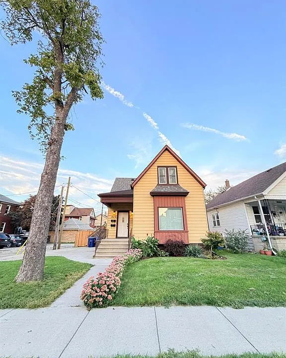 222 Gladstone Ave #MAIN