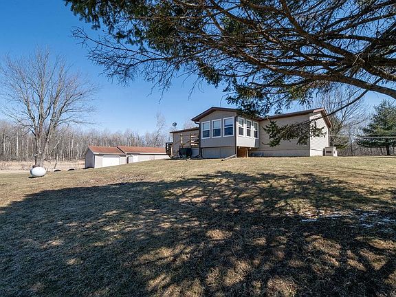 2nd image of 7649N Fishtrap Lake Rd