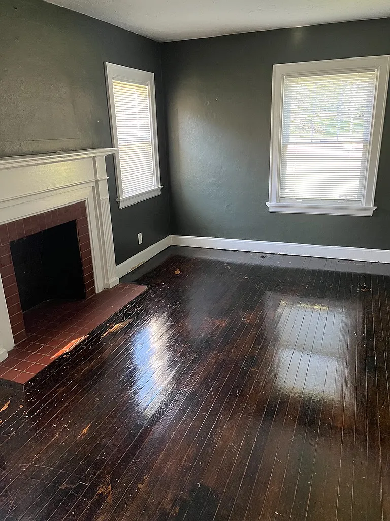 Bellewood — Photo 2