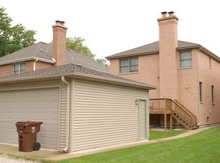 5453 Arcadia St, Skokie, IL 60077