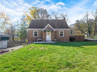 135 Lily Dr, Glenshaw, PA