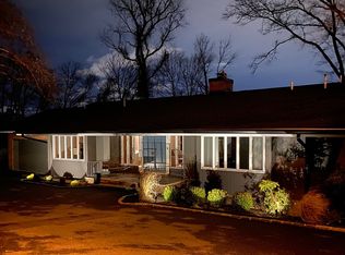 18 Horseneck Rd, Montville, NJ 07045