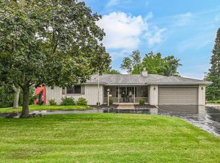 5912 2nd St, Kenosha, WI 53144