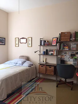 Rented by City Stop Realty | media 7
