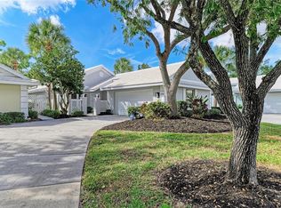 729 Brightside Crescent Dr, Venice, FL 34293
