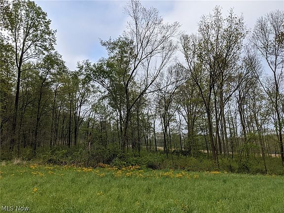4th image of 11 Township Rd