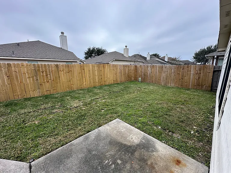 21582 Duke Alexander Dr — Photo 9