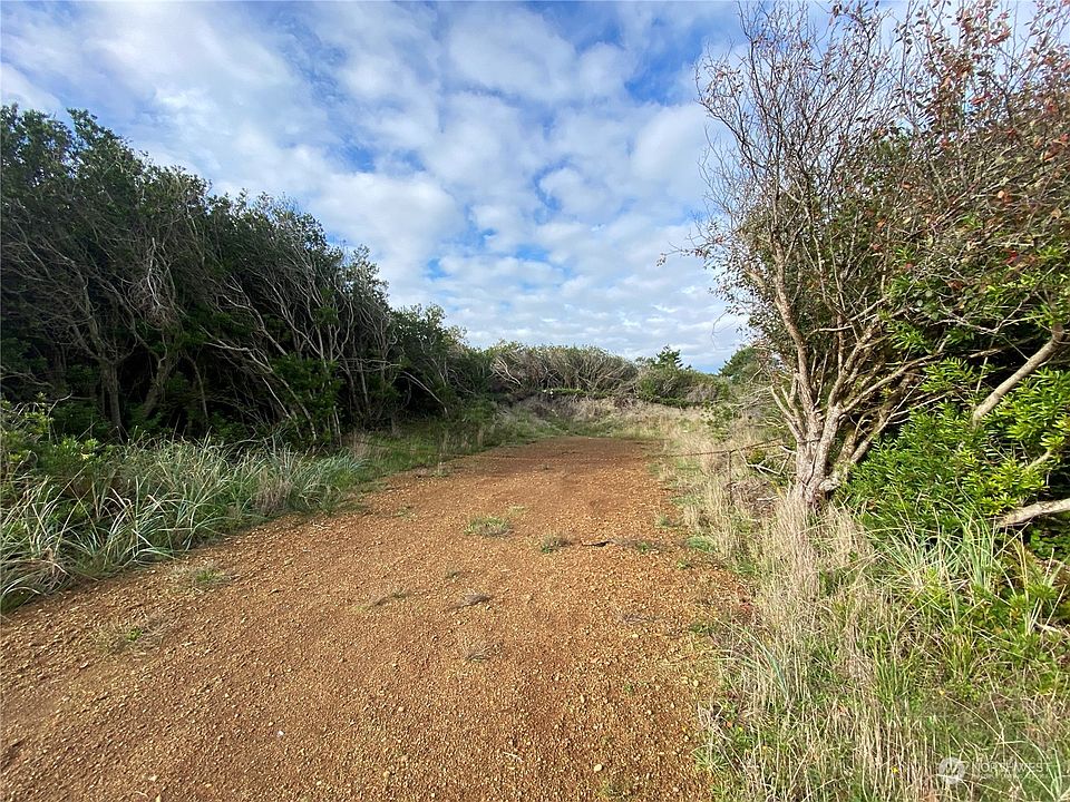 1st image of 917 Ocean Shores Boulevard SW