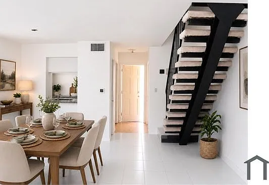 2 bed, $2,000 — Photo 4