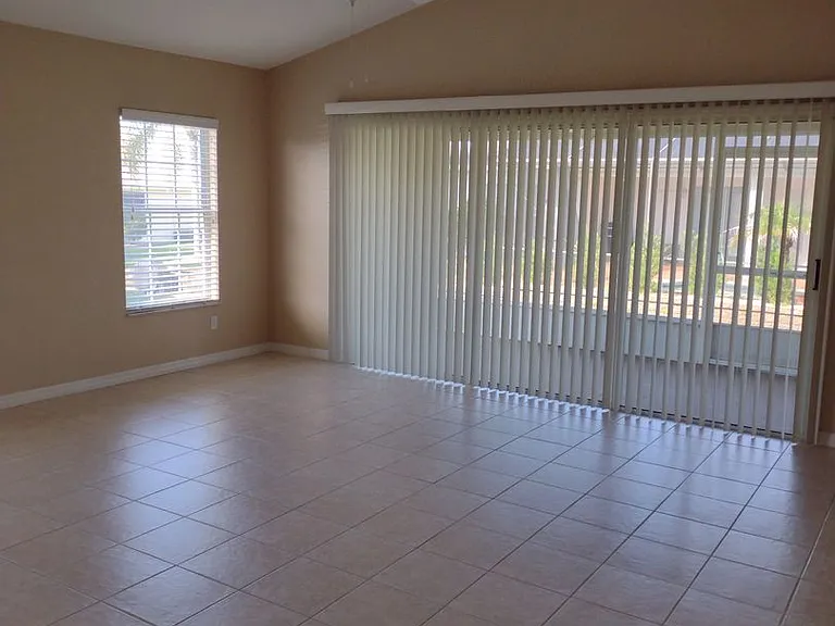17408 SE 121st Cir — Photo 11