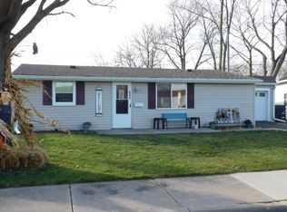 531 Maplewood Ave, Dekalb, IL 60115