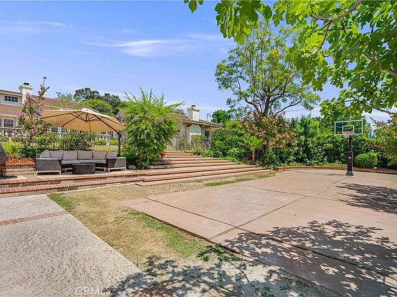 5th image of 950 Hampton Rd