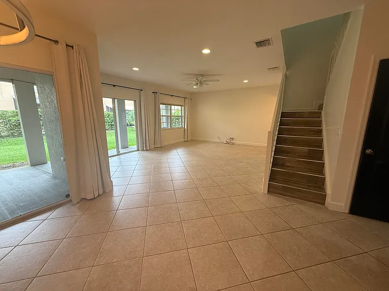 114 Owl Pointe Cir — Photo 5