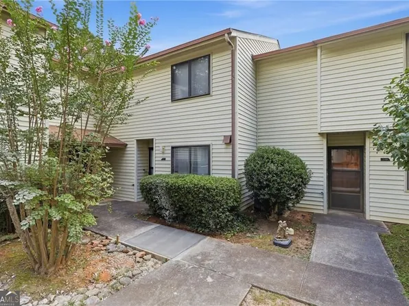 1144 Country Ct, Lawrenceville, GA 30044