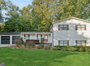 2103 Forest Ct, Snellville, GA 30078