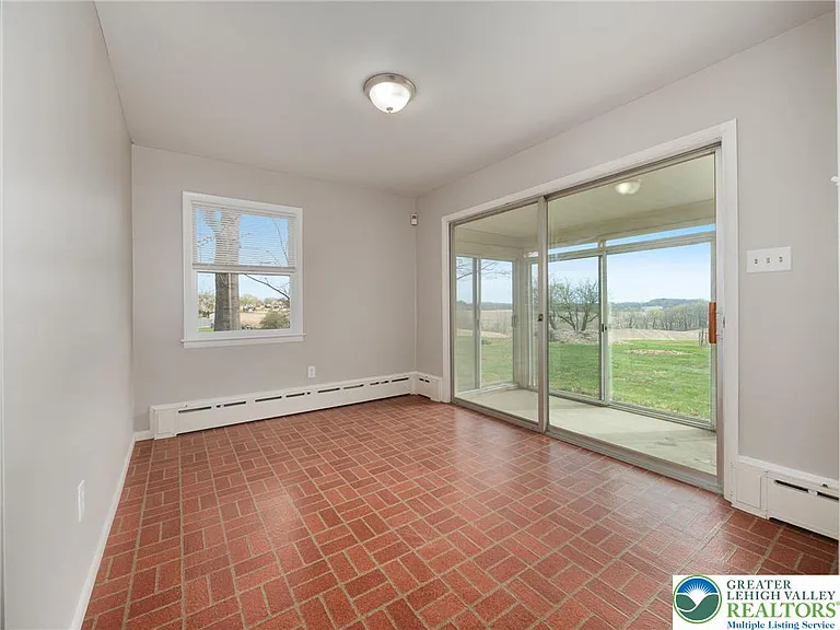 301 Ontelaunee Dr — Photo 39