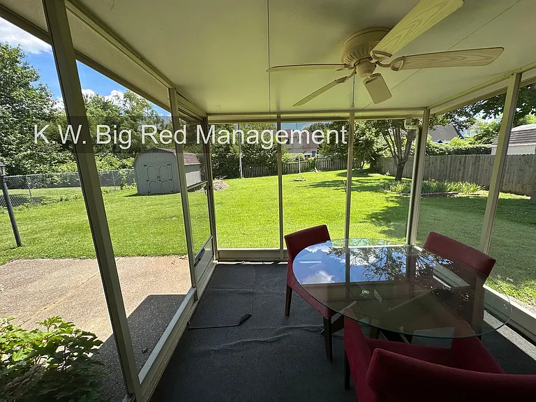 877 Skyway Dr NW — Photo 9