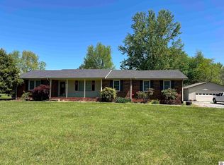 210 Skylark Dr, Hopkinsville, KY