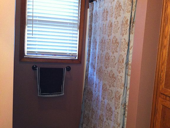 3rd image of 4759 Kenowa Ave SW