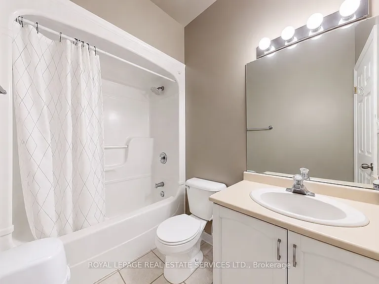 65 Morwick Dr — Photo 20