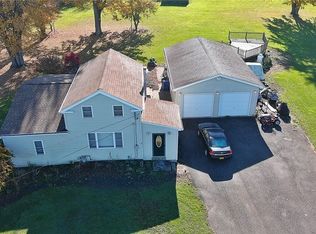 4636 Ridge Rd, Lockport, NY 14094