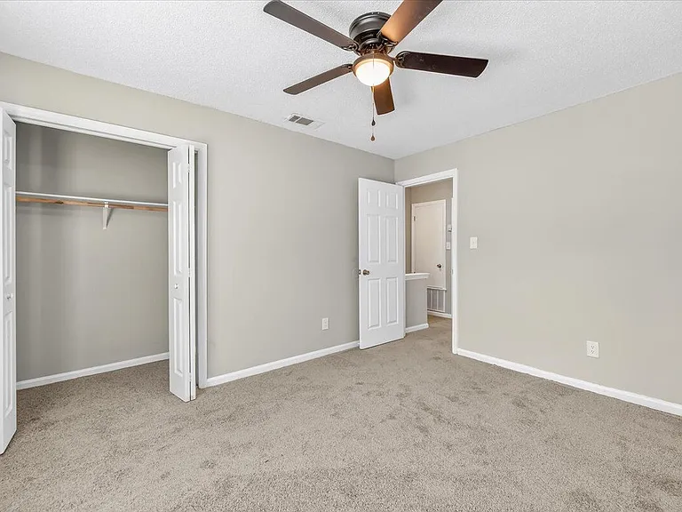 Tristan Townhomes — Photo 14