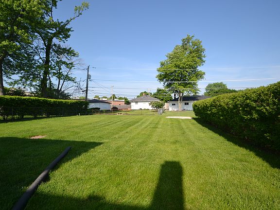 2nd image of 650 N Kaspar Ave