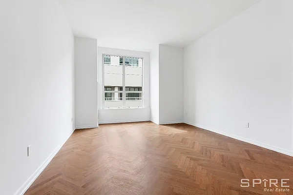 Rented by Spire Group | media 19